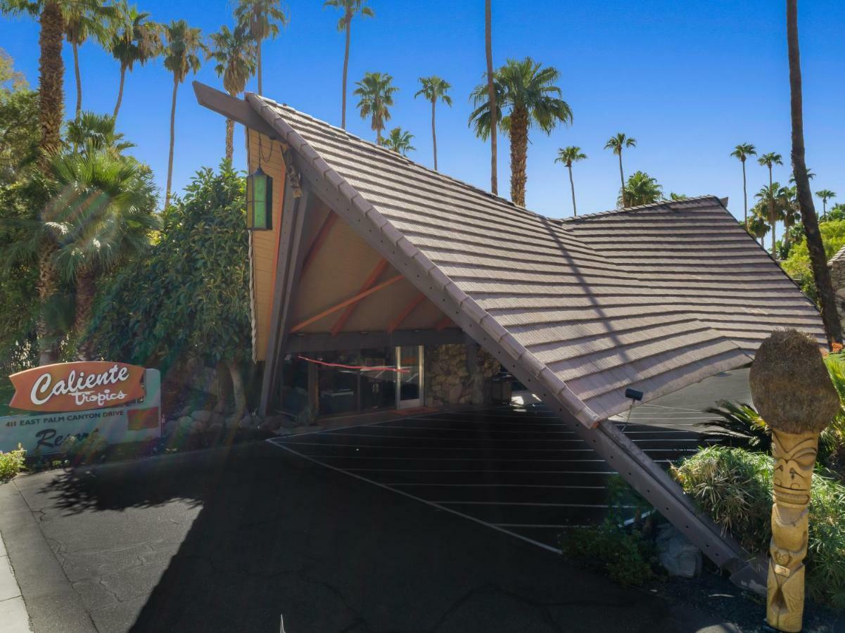 Caliente Tropics Hotel Palm Springs Bagian luar foto