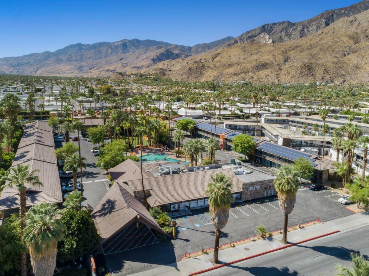 Caliente Tropics Hotel Palm Springs Bagian luar foto